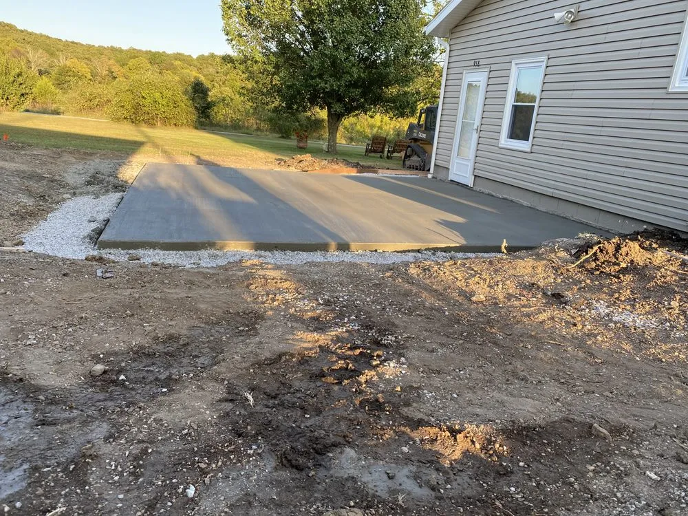 Local garden landscaping for outdoor upgrades in Nixa, MO by CJ's Lawn & Landscape