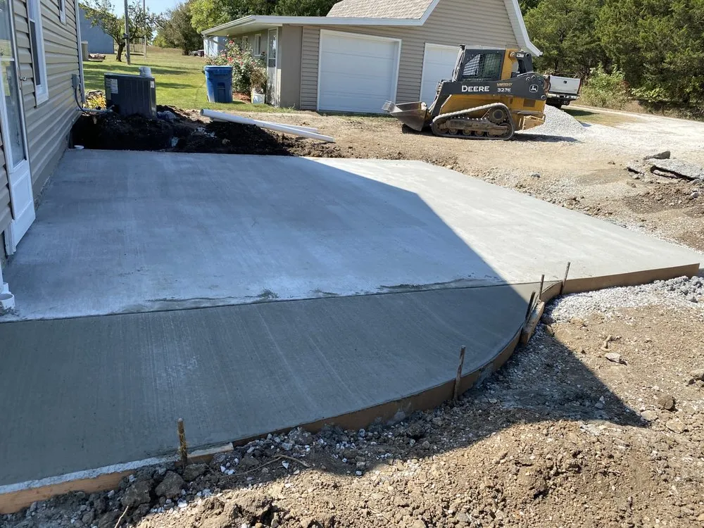 Trusted landscape installation in Nixa, MO - CJ's Lawn & Landscape