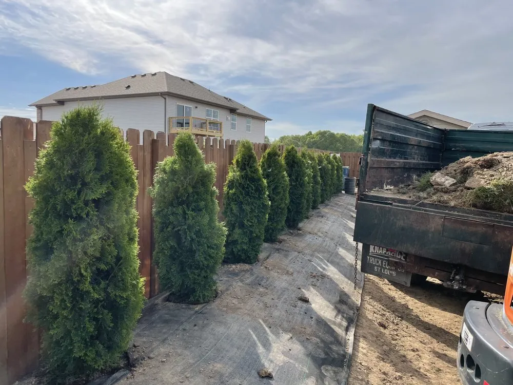 Expert garden landscaping in Nixa, MO - CJ's Lawn & Landscape