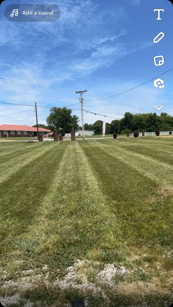 Affordable lawn mowing service with custom design in Mt. Juliet, TN by CJ’s Lawn Care