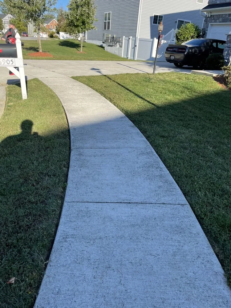 Trusted residential landscaping in Waldorf, MD - Cj’s Lawncare