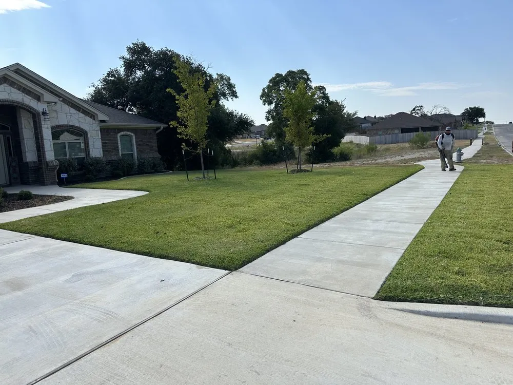 Reliable garden landscaping for outdoor upgrades in Harker Heights, TX by CJ's Mowing Service