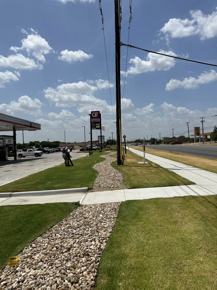 Professional residential landscaping near you in Harker Heights, TX by CJ's Mowing Service