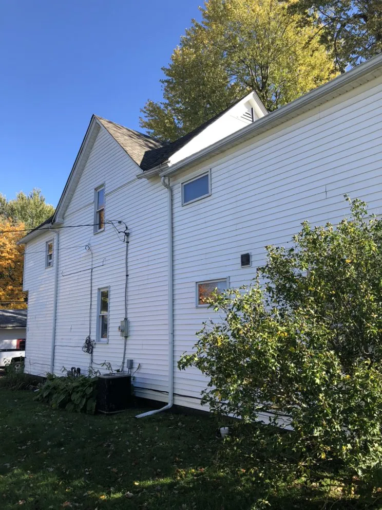 Local yard maintenance for year-round maintenance across Newark, OH - Cj’s Upkeep