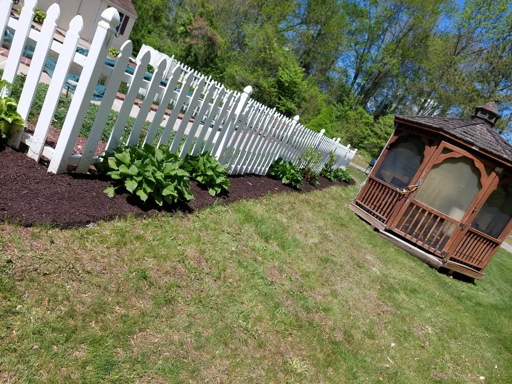 Reliable residential landscaping experts serving Elkton, MD - C.K Business Solutions