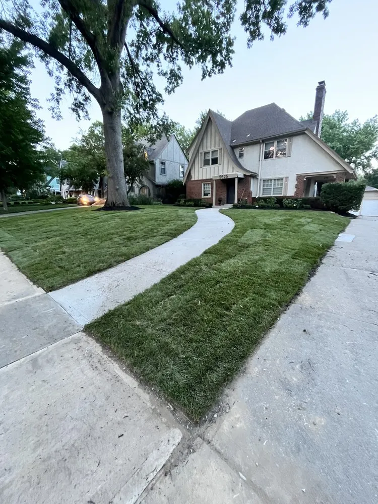 Professional landscaping services in Independence, MO by C&K Landscaping Services