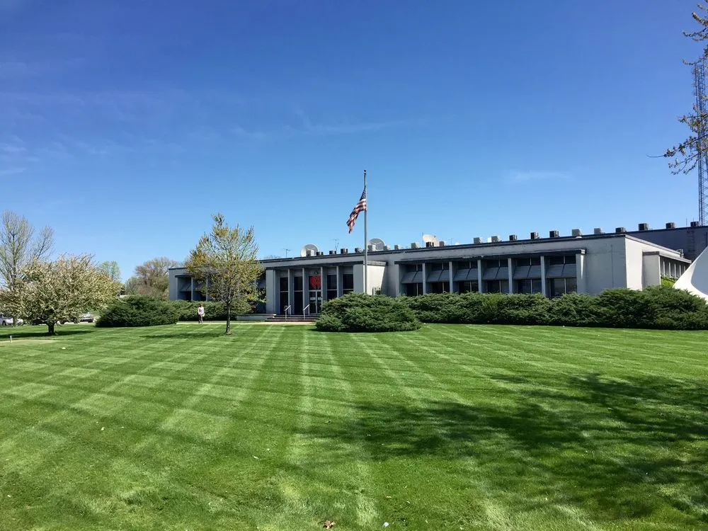 Local lawn care service in Floyds Knobs, IN by CK Lawn & Landscaping