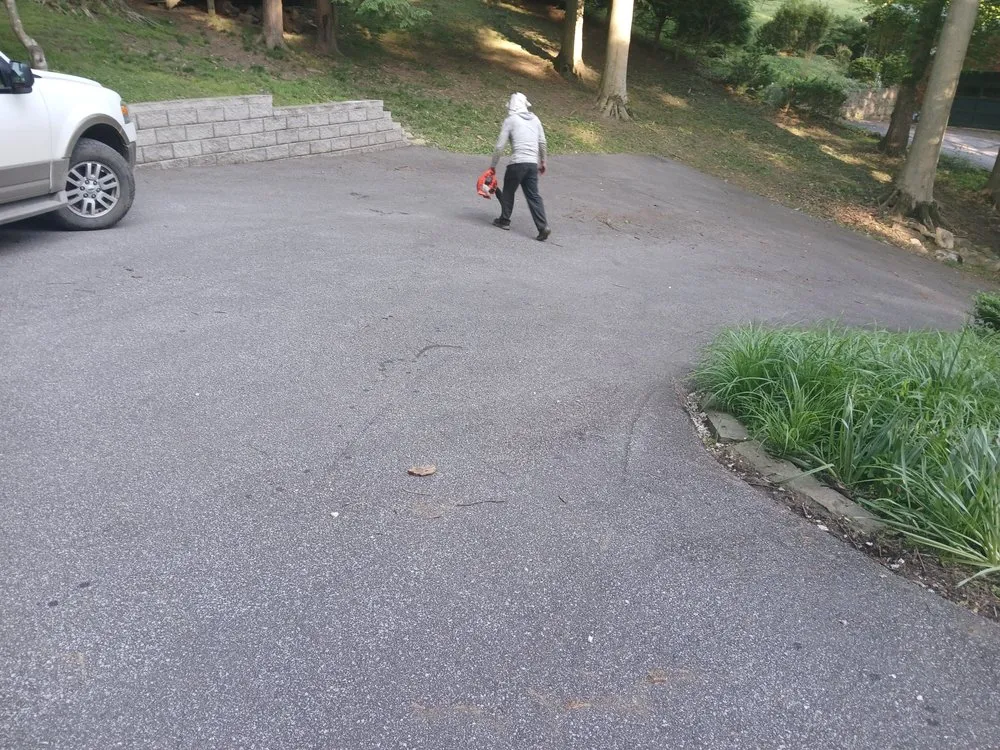 Custom landscaping services for beautiful yards across Saint Albans, WV - Ck Lawn Care