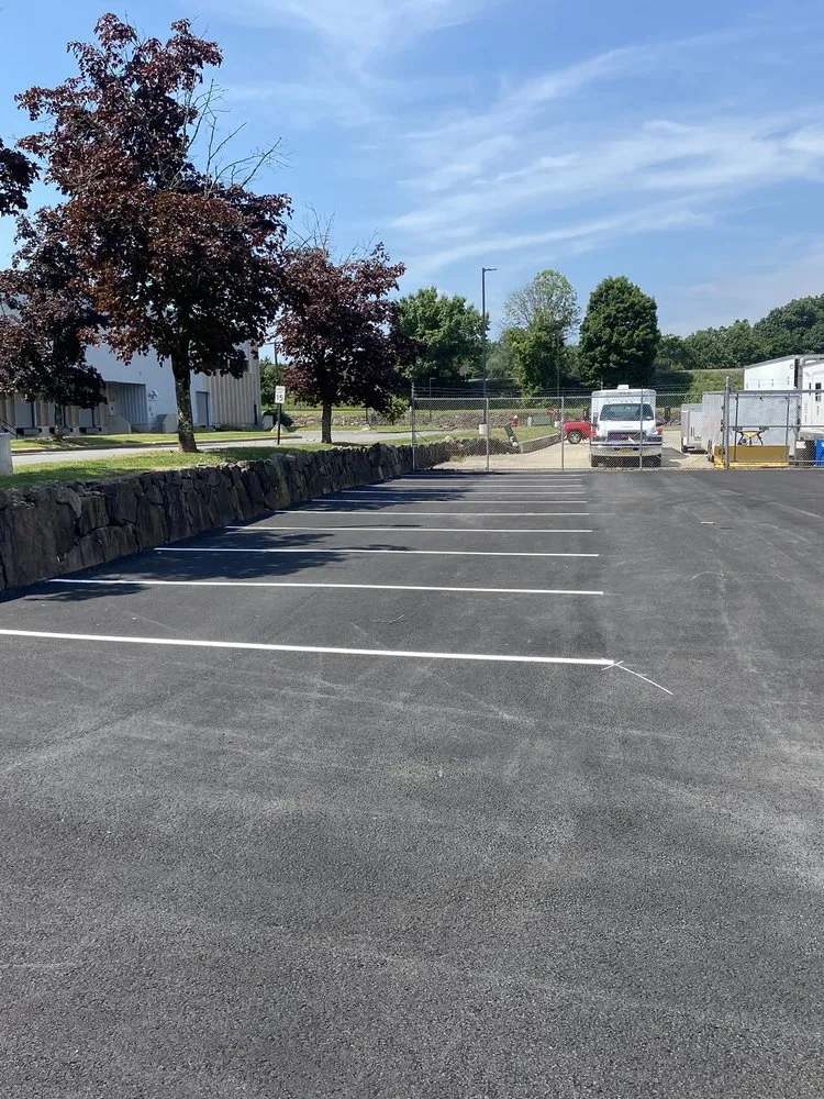 Professional lawn mowing service experts serving Bergenfield, NJ - CK Paving