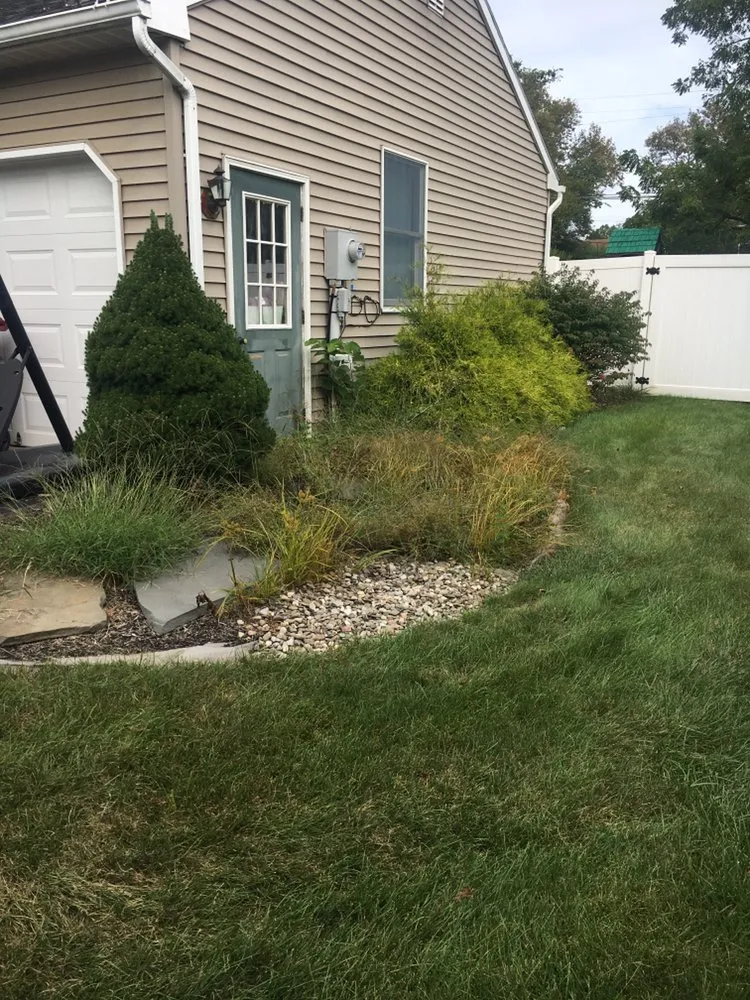 Trusted garden landscaping with custom design in Williams Township, PA by CK Property Maintenance and Restoration