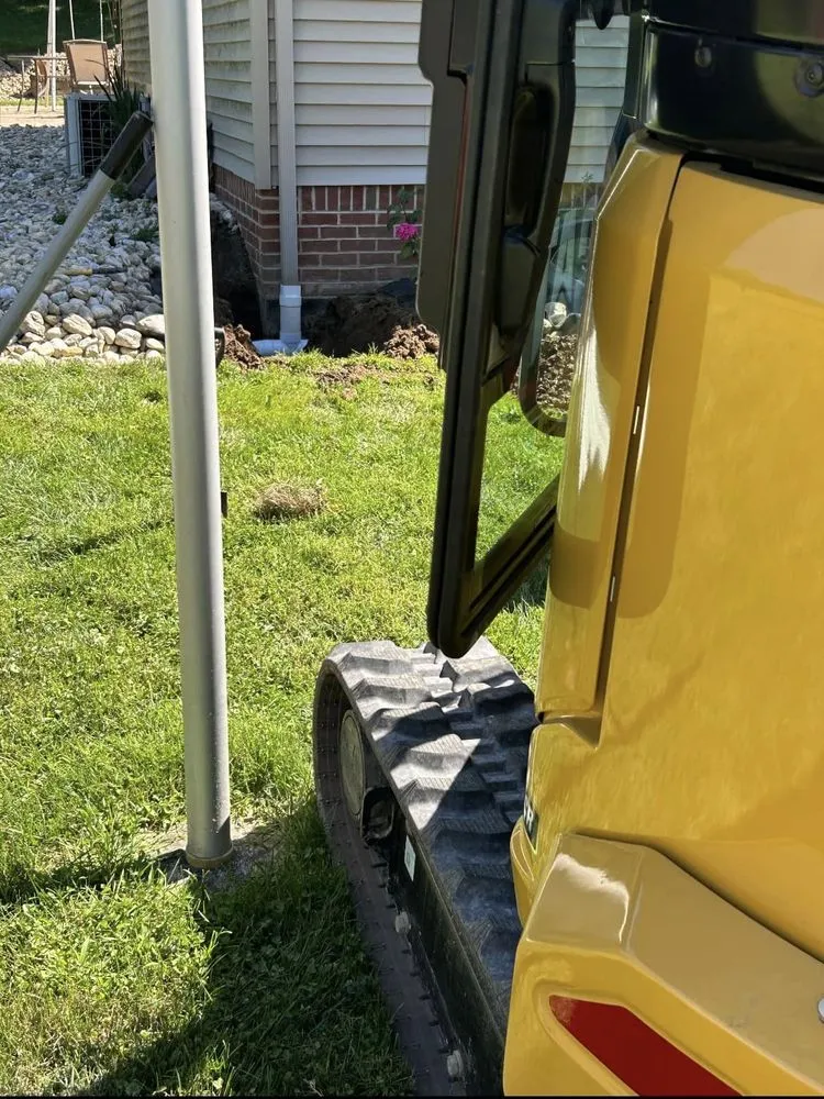 Expert lawn mowing service in Leechburg, PA - CKH Excavating