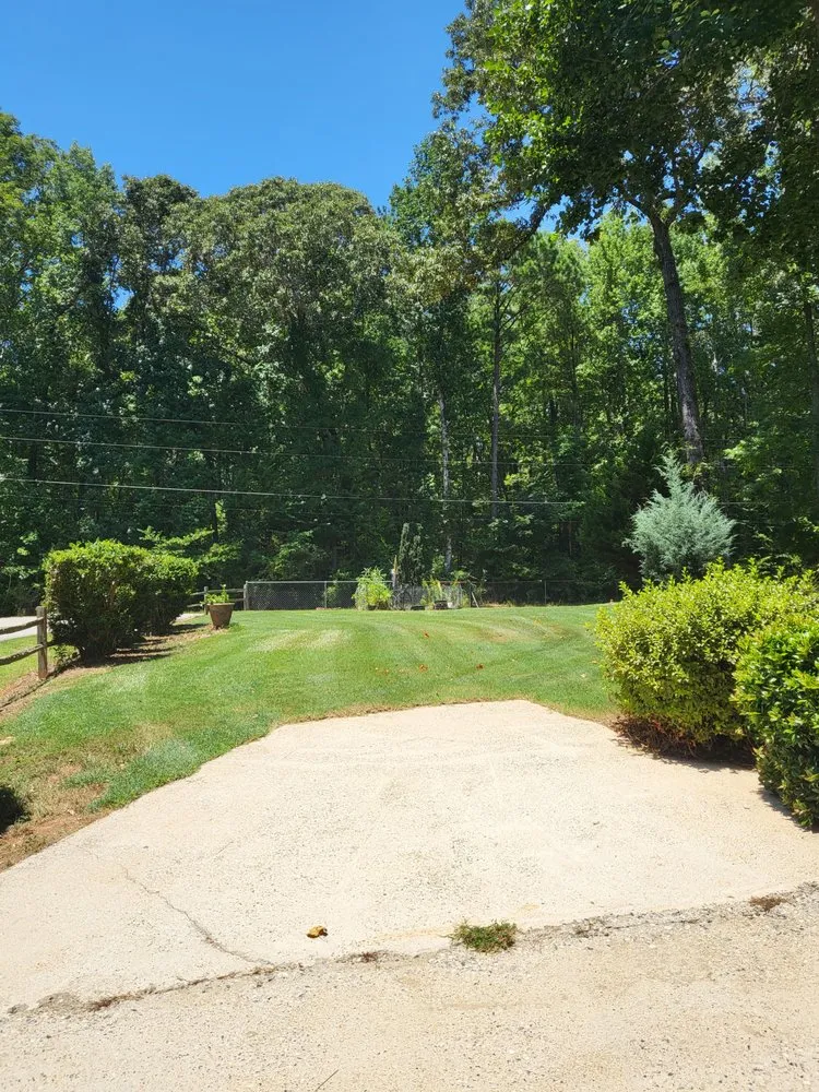 Trusted yard maintenance in Columbus, GA - CKJ Limitless Solutions