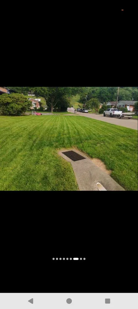 Reliable lawn mowing service experts serving Parkersburg, WV - CKS Landscaping