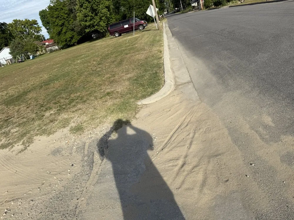 Affordable lawn care service for residential properties across Lumberton, NC - C&L Bridges Enterprises