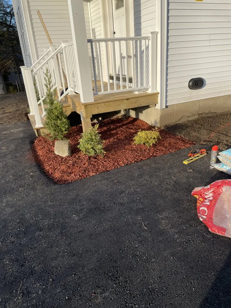 Expert lawn mowing service experts serving Nashua, NH - C&L Design and Installation