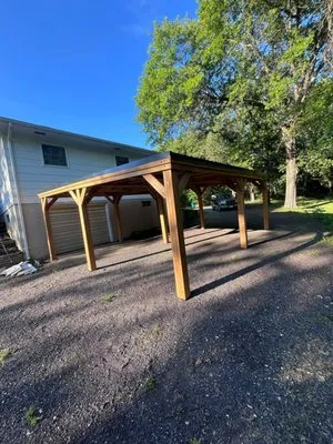 C&L Lawn And Construction Logo