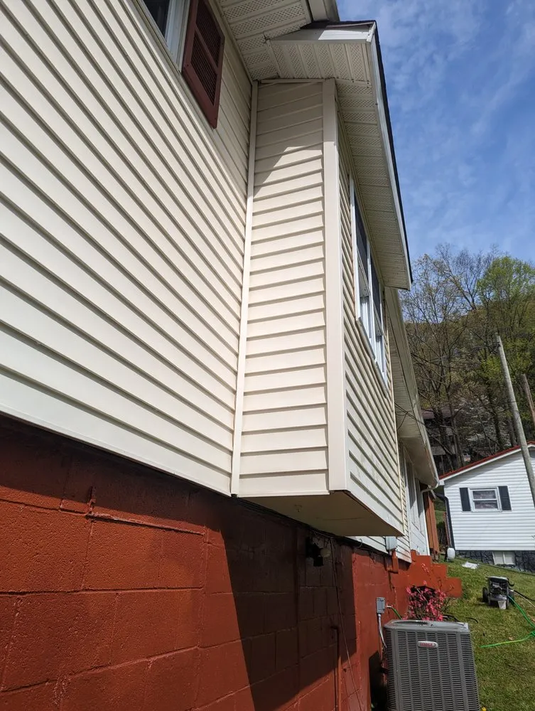 Expert lawn care service in Big Stone Gap, VA - C&L Lawn Care And Pressure Washing