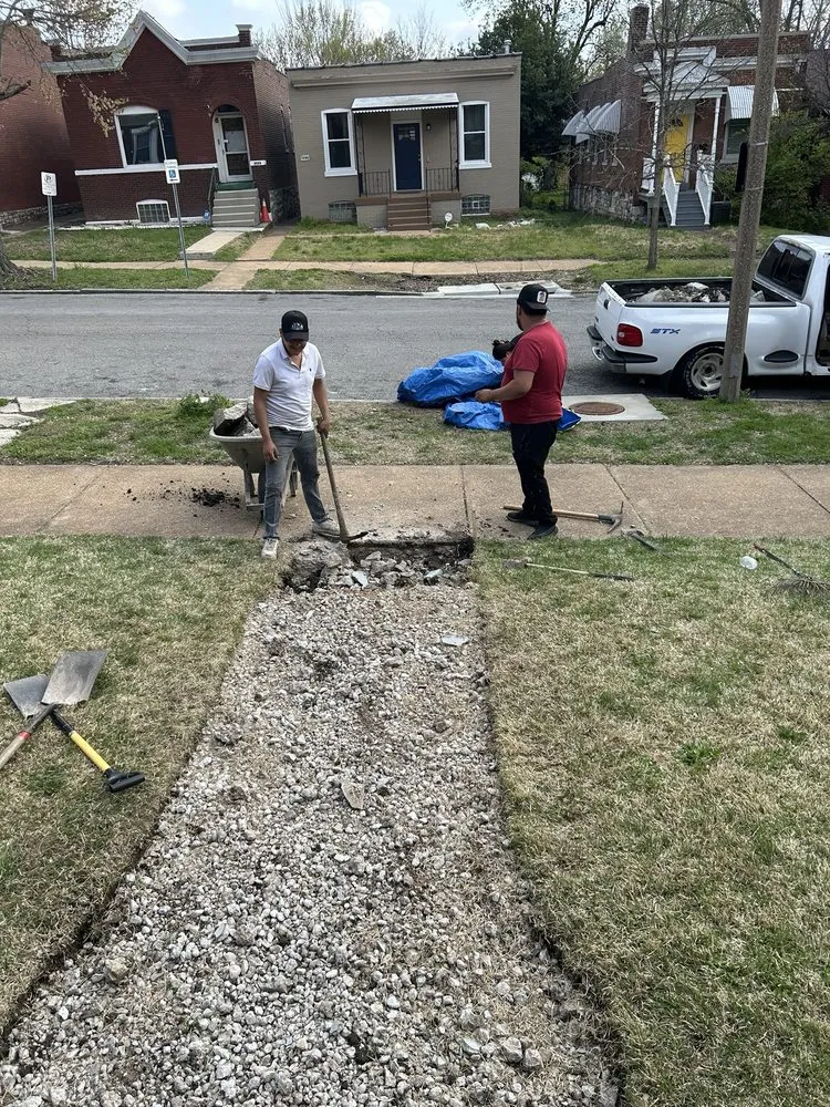 Affordable lawn care service for beautiful yards across Saint Louis, MO - C&L Pro Landscaping Construction