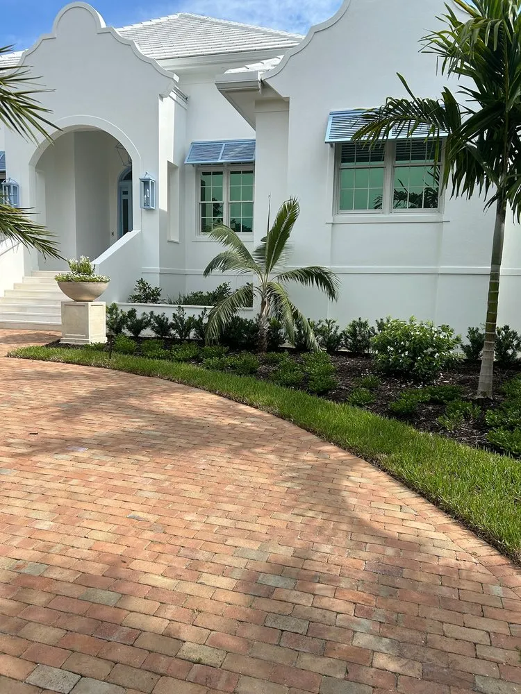 Local landscaping services in Naples, FL - Clad Estate Services