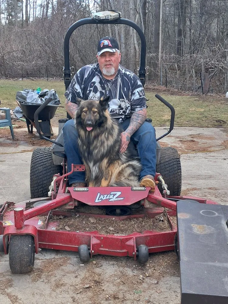 Top-rated garden landscaping for year-round maintenance in Harrisville, MI by Claddaugh Services