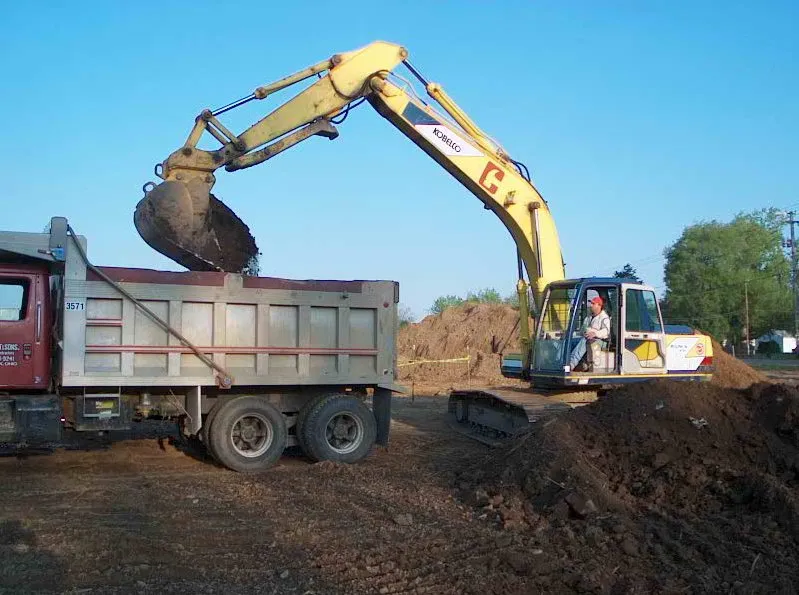 Affordable residential landscaping in Newark, OH by Claggett & Sons