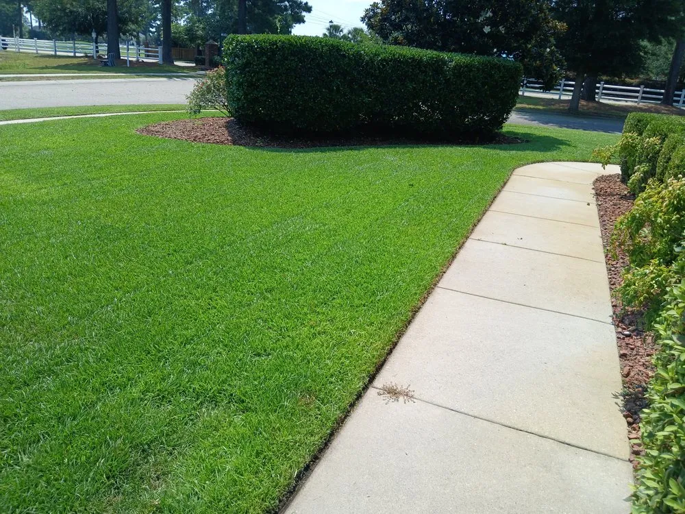 Reliable landscaping services in Leland, NC - Clarida's Cleaning and Hauling Services