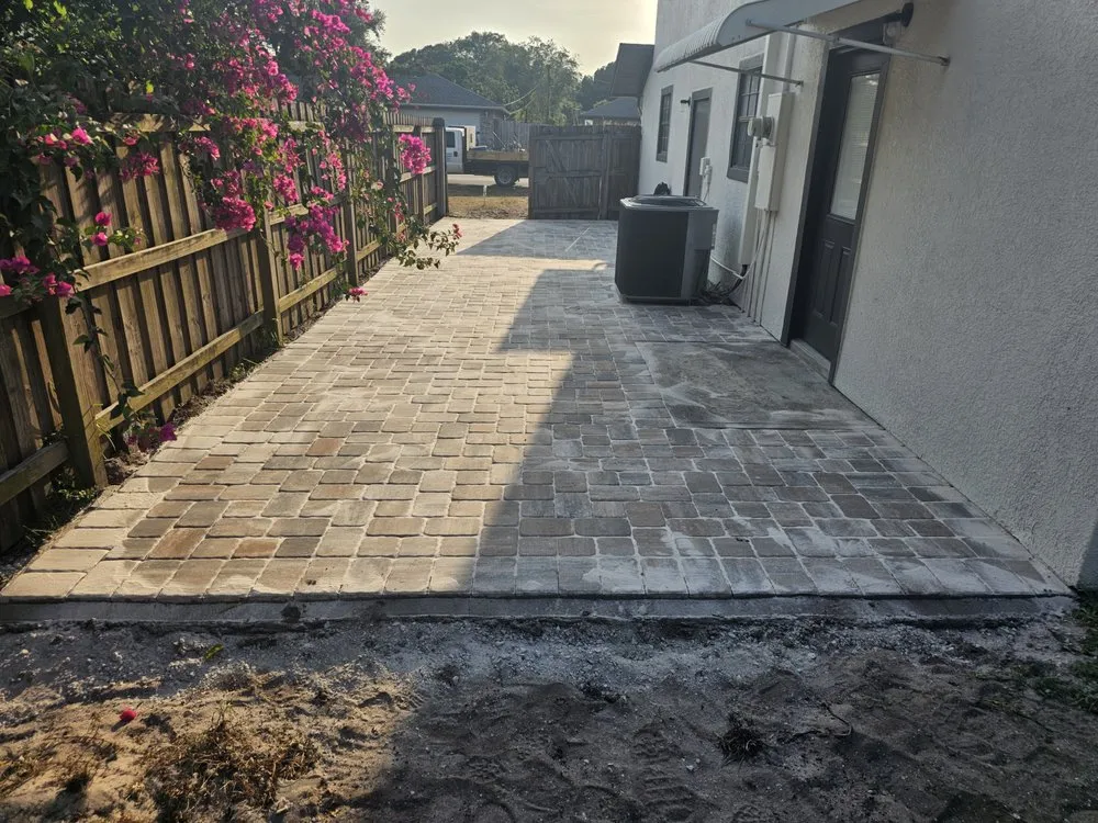 Reliable landscaping services experts serving Palm Bay, FL - Clark Legacy Lawn Care