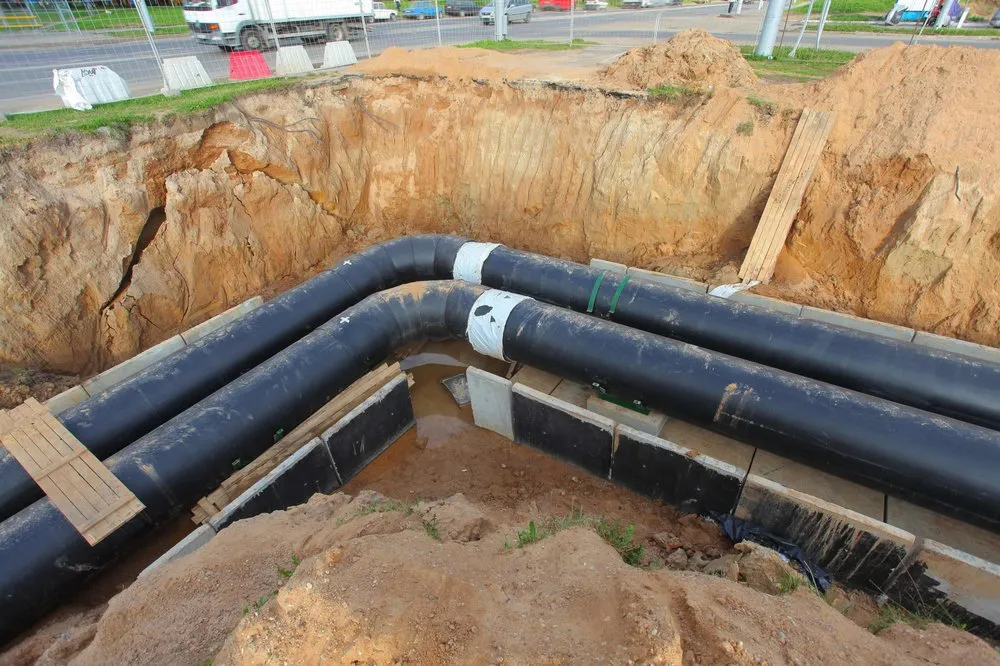 Reliable lawn mowing service for year-round maintenance across Richmond Hill, GA - Clark Services