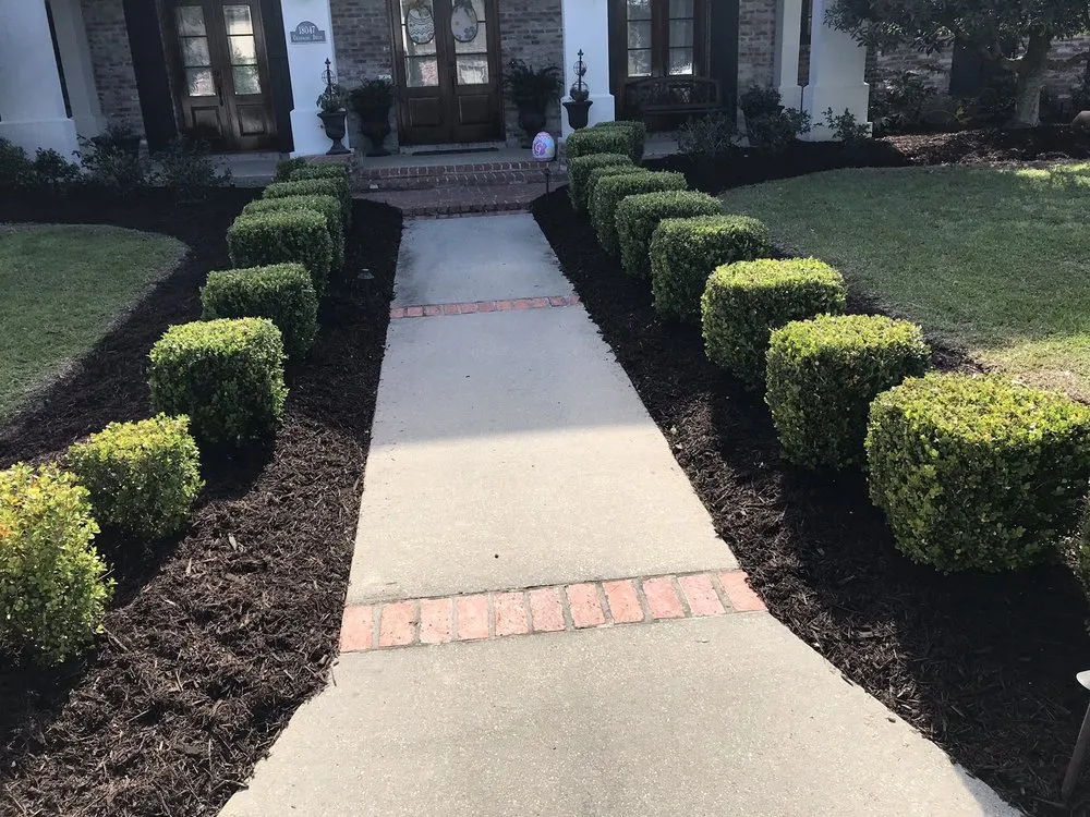 Custom landscape design for homes in Gonzales, LA by Clark Unlimited