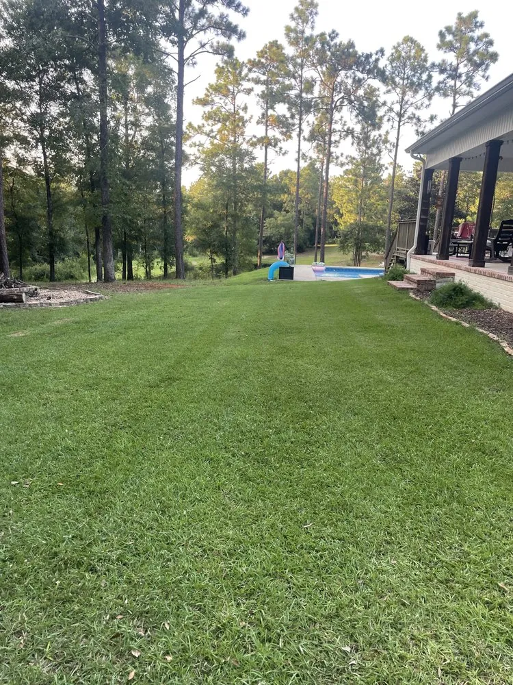 Expert residential landscaping for beautiful yards across Mobile, AL - Clark’s Grow N’ Mow