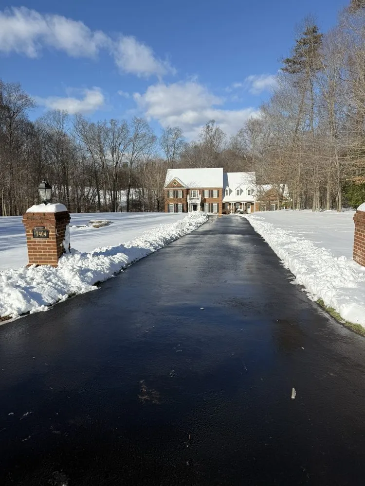 Professional residential landscaping experts serving Falls Church, VA - Clark's Landscaping