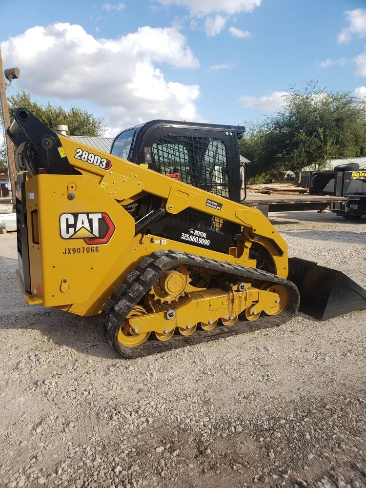 Trusted garden landscaping experts serving Tuscola, TX - Clark's Mercantile Equipment Rental & Sales