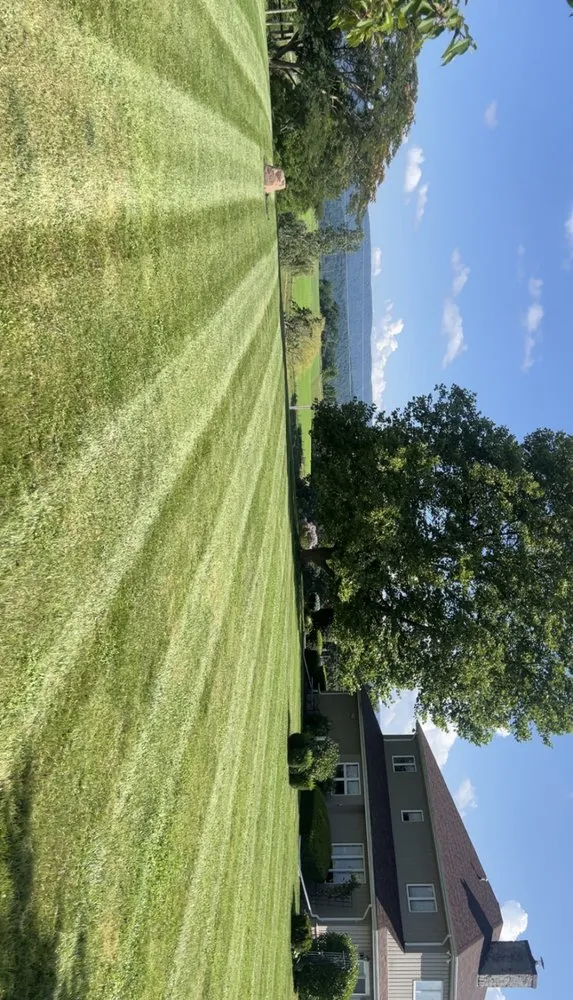 Professional lawn care service for beautiful yards across Peterstown, WV - Clarkson