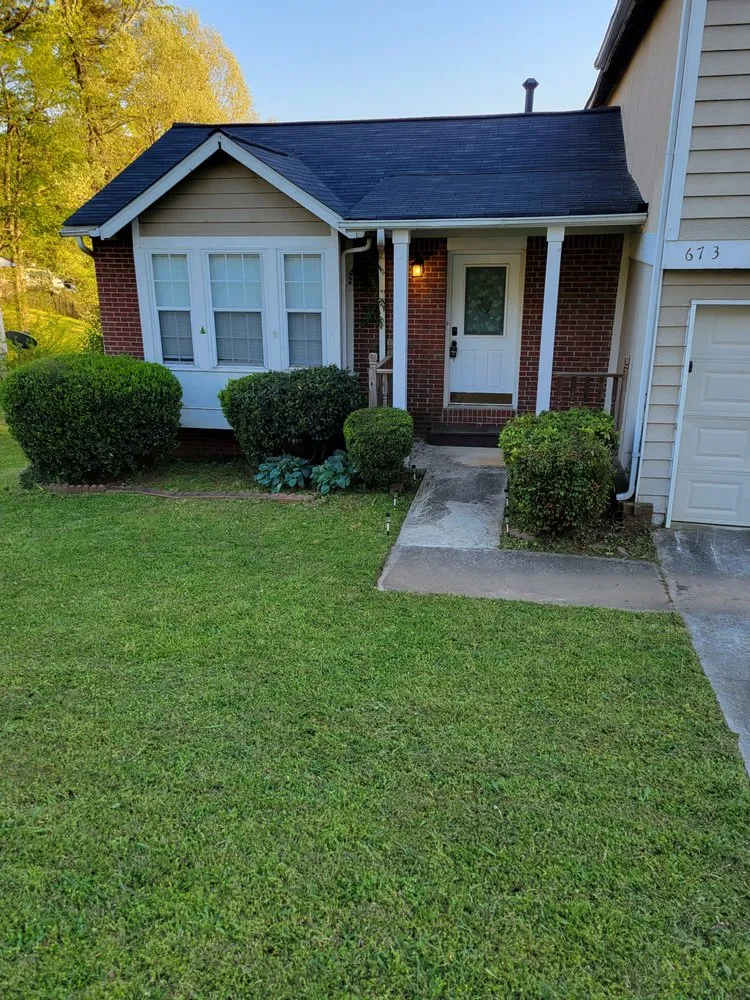 Local yard cleanup service in Jonesboro, GA - Class A Landscaping