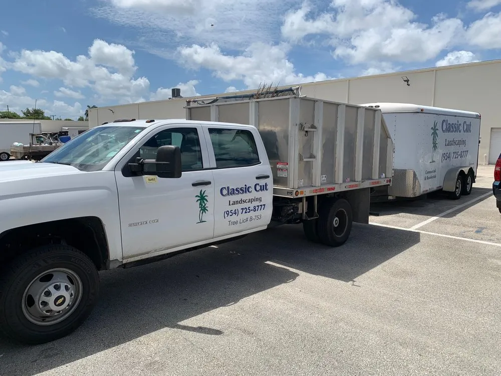 Top-rated landscaping services for homes across Deerfield Beach, FL - Classic Cut Lawn Care Services