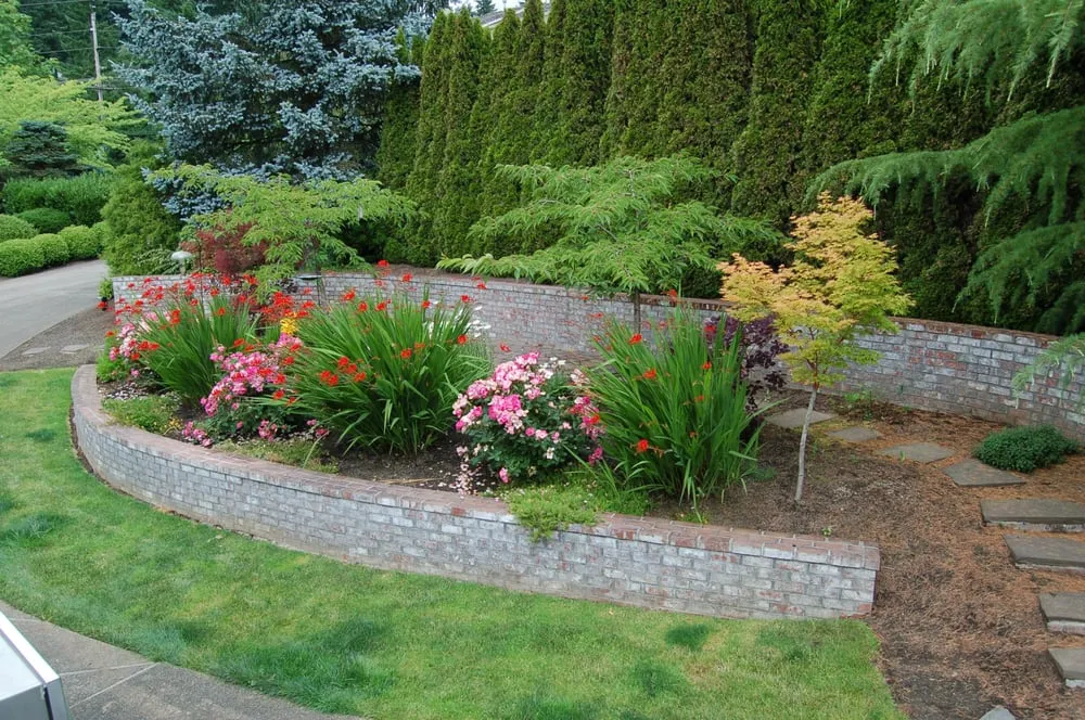 Top-rated landscaping services for year-round maintenance in Forest Grove, OR by Classic Garden Creations