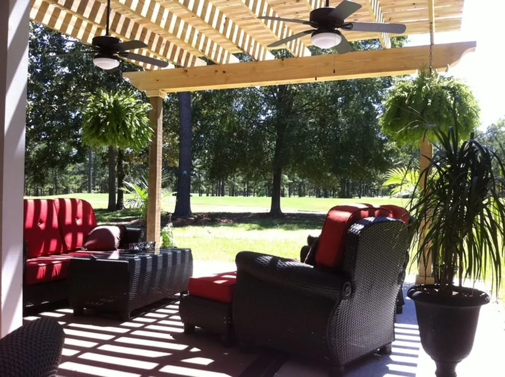 Reliable residential landscaping for year-round maintenance in Amite City, LA by Classic Landscape