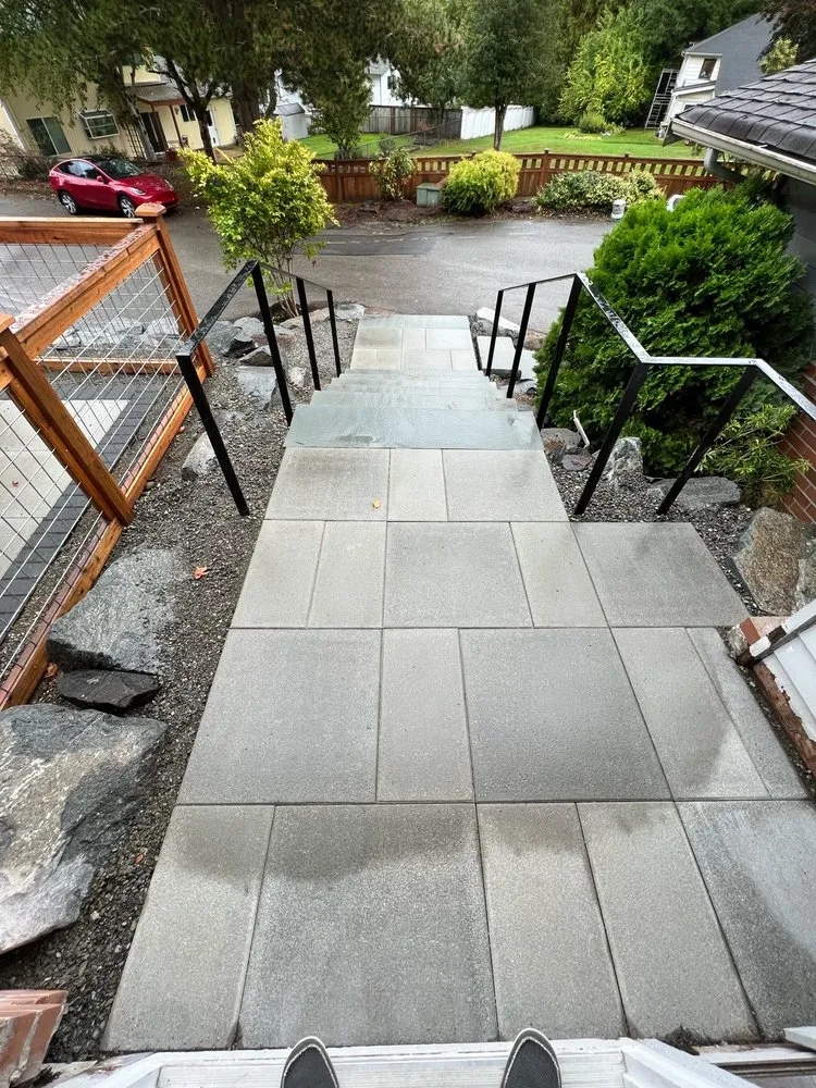 Affordable yard maintenance in Woodinville, WA - Classic Landscaping + Nursery