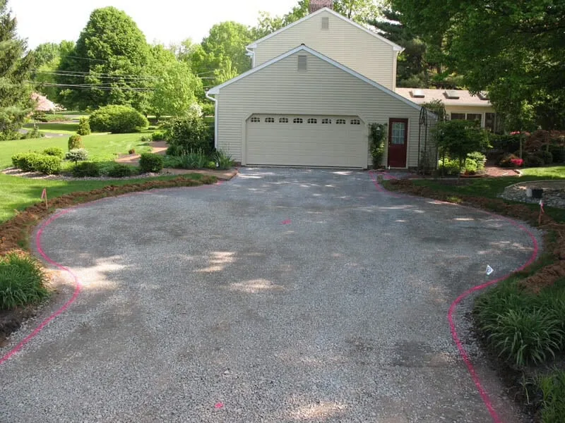 Affordable yard cleanup service experts serving Farmingville, NY - Classic Paving INC