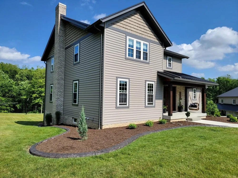 Affordable outdoor landscaping in Fredericksburg, OH - Classical Edge