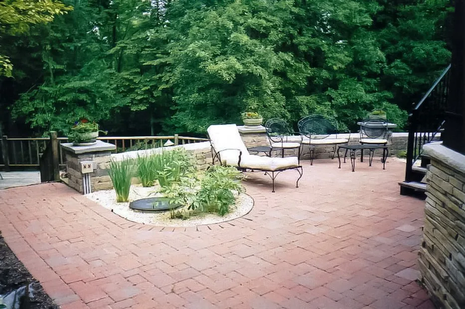 Custom lawn mowing service for homes across Louisville, OH - Classico Landscapes