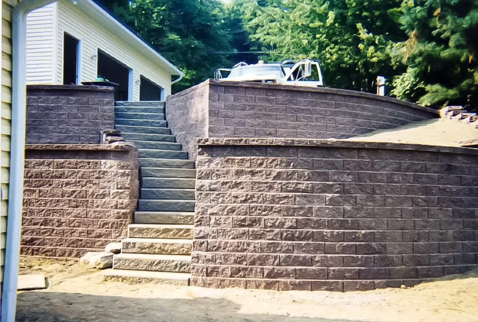 Reliable yard cleanup service in Louisville, OH - Classico Landscapes