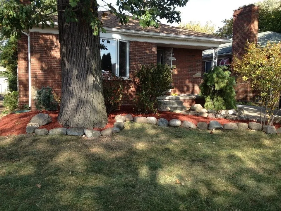 Custom lawn care service in Saint Clair Shores, MI - Classy Cut Landscaping