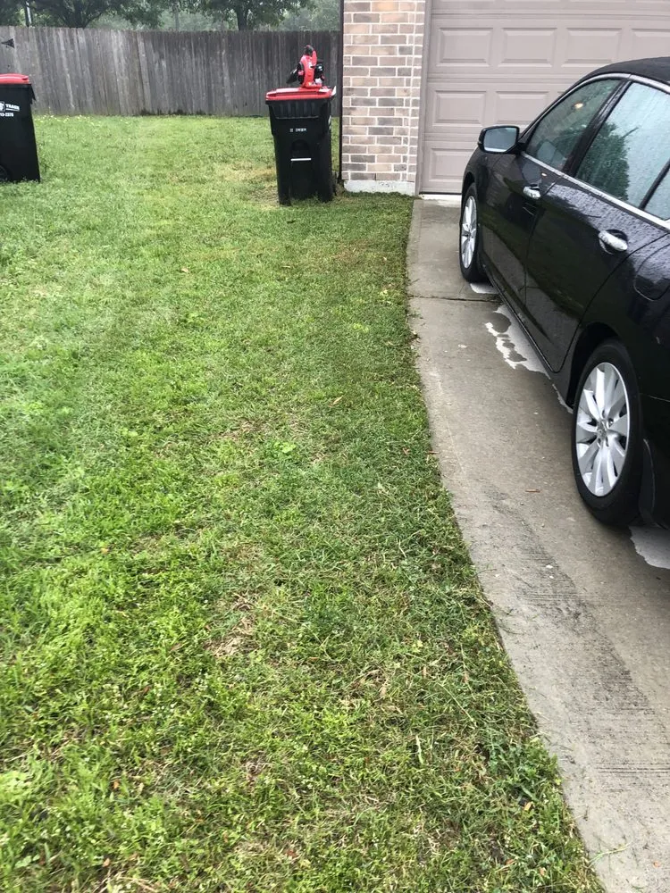 Professional lawn mowing service for homes across Houston, TX - Classy Yards