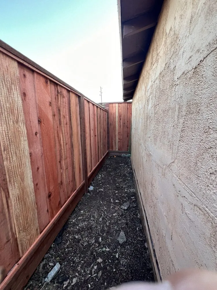 Top-rated garden landscaping in Oakland, CA by Claudio Fencing