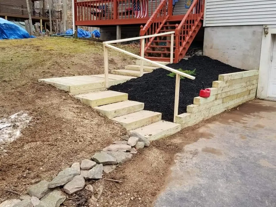 Expert residential landscaping for beautiful yards across Lake Ariel, PA - Clauss & Kellogg Land Care