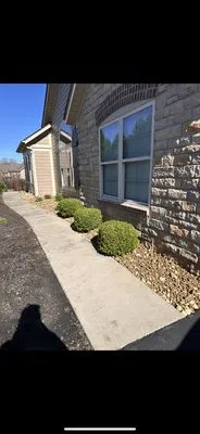 Claypool Land Services Logo