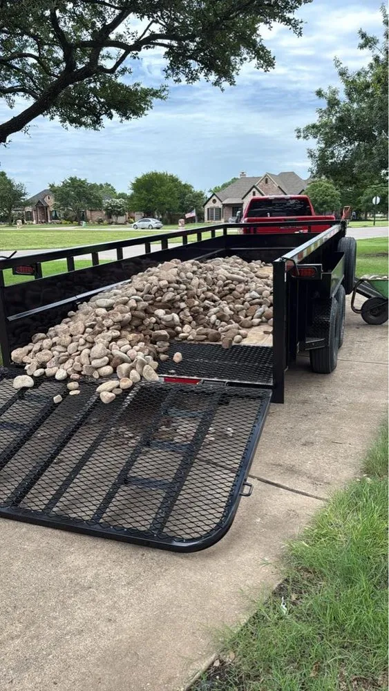 Affordable yard cleanup service in Aubrey, TX - Clay's Clippers Landscape Creations