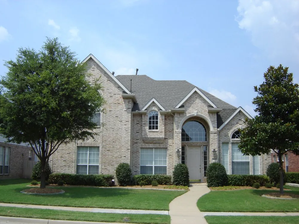 Reliable residential landscaping in Aubrey, TX by Clay's Clippers Landscape Creations