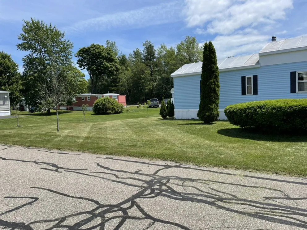 Affordable lawn mowing service for homes across Dover, NH - Clay’s Properties